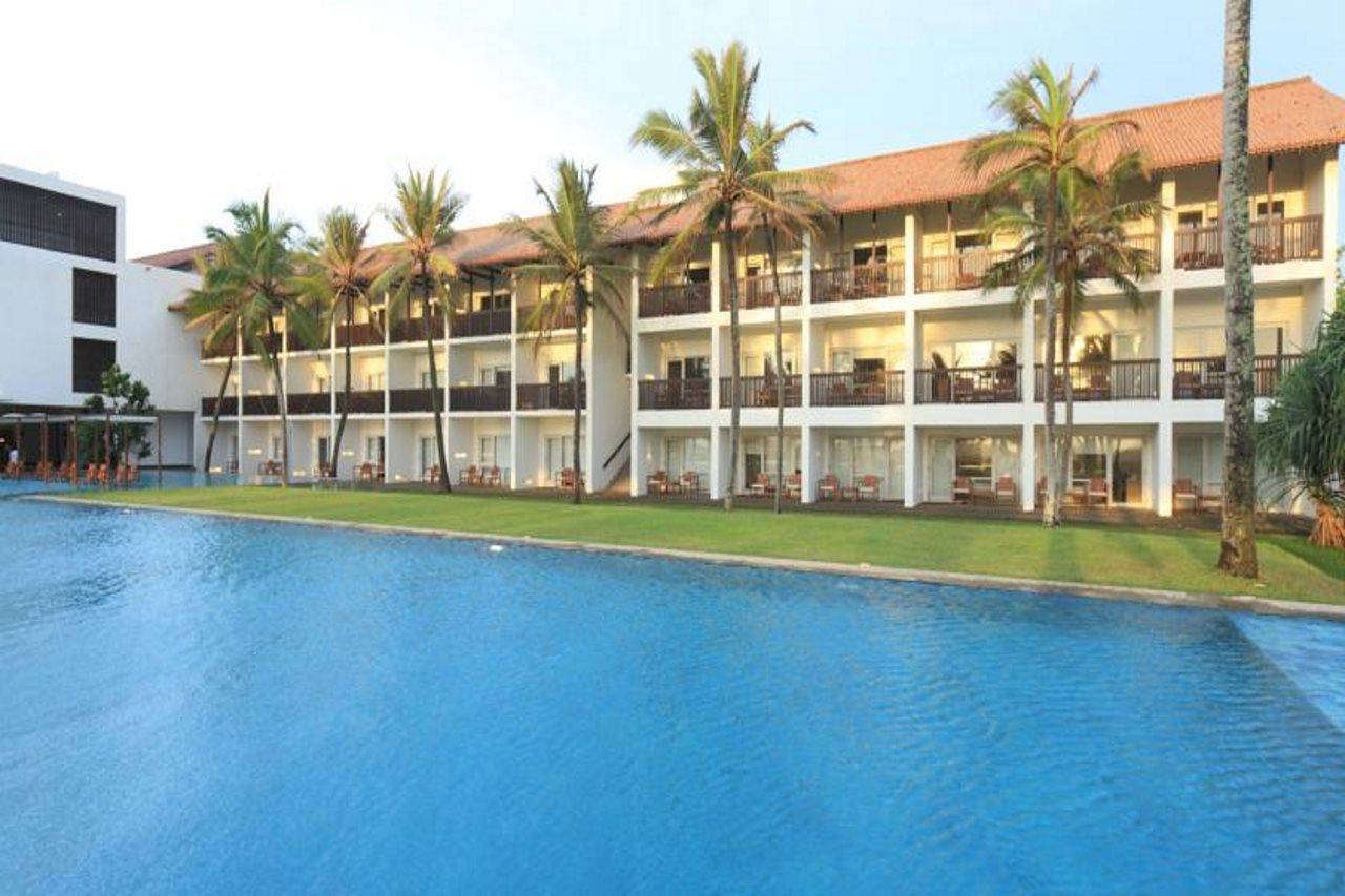 Jetwing Blue Hotell Negombo Exteriör bild